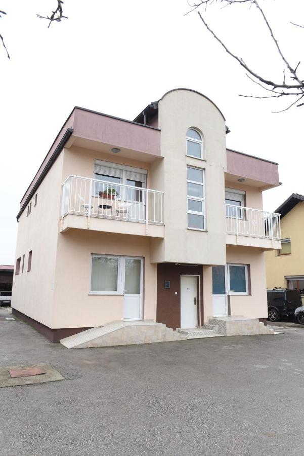 Bingo Apartments 바냐루카 외부 사진